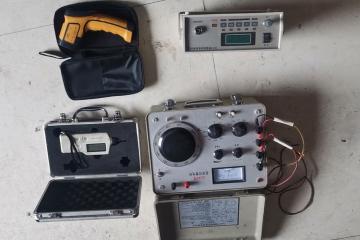 直流電阻測試儀/電機(jī)軸承溫度測試儀/高壓電機(jī)專用振動儀